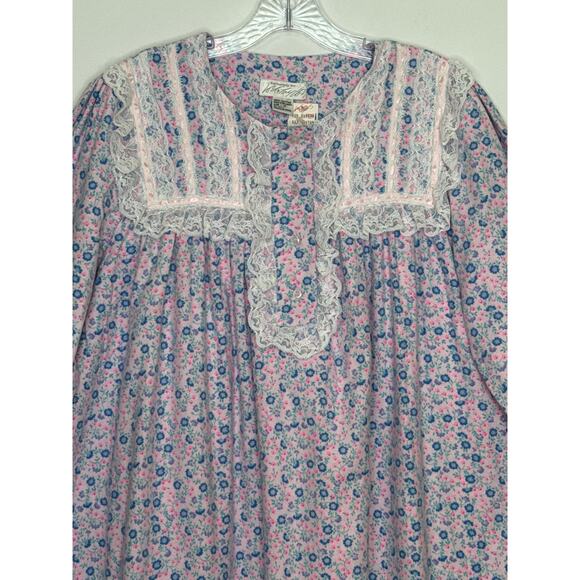 NWT Vintage exclusively for Lord & Taylor Floral Cotton Lace ribbon Nightgown M - Picture 3 of 13